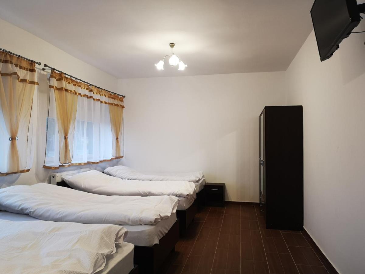 Pokoje O Wysokim Standardzie Słupsk Buitenkant foto