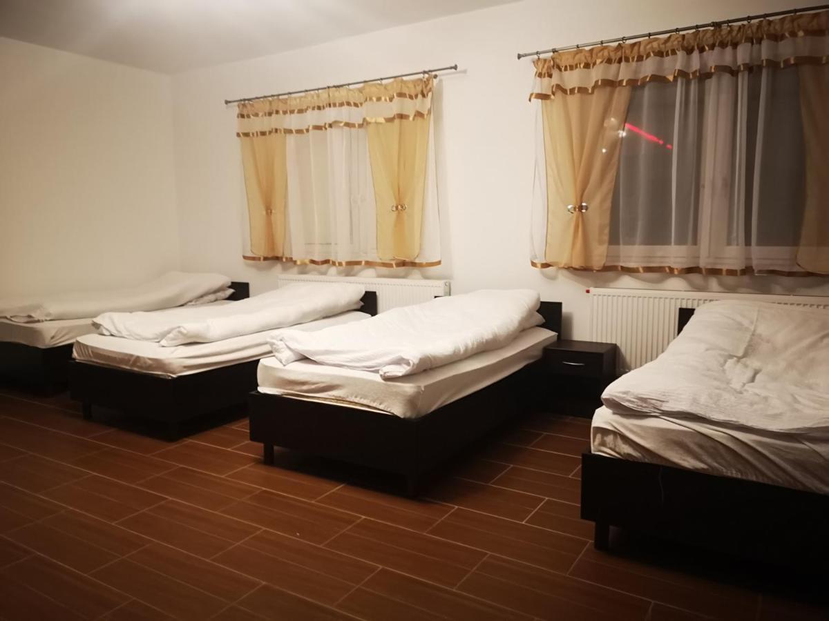 Pokoje O Wysokim Standardzie Słupsk Buitenkant foto